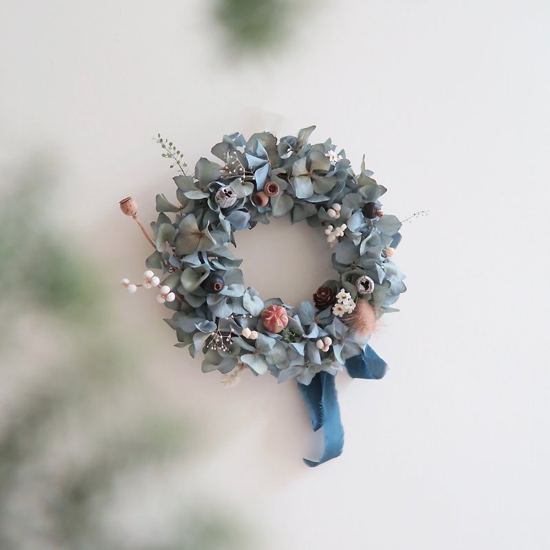 【In Stock】Classic Blue Hydrangea Wreath Wreath - Dried Flowers & Bouquets - Plants & Flowers 