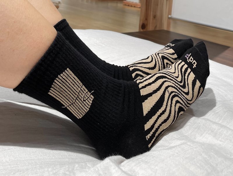 Tudˋ po breakthrough socks series - Socks - Cotton & Hemp Black
