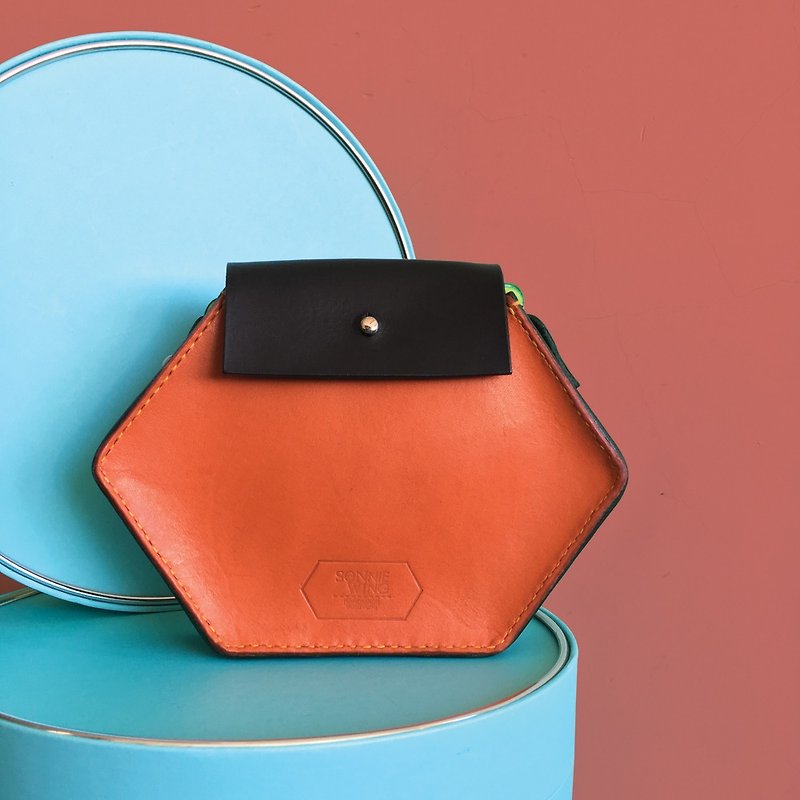 Hexagon Colour Block Leather Shoulder Bag - กระเป๋าคลัทช์ - หนังแท้ สีส้ม