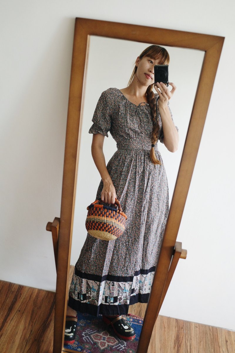 Vintage 歐洲鄉村碎花圖案綁帶洋裝 - 連身裙 - 棉．麻 