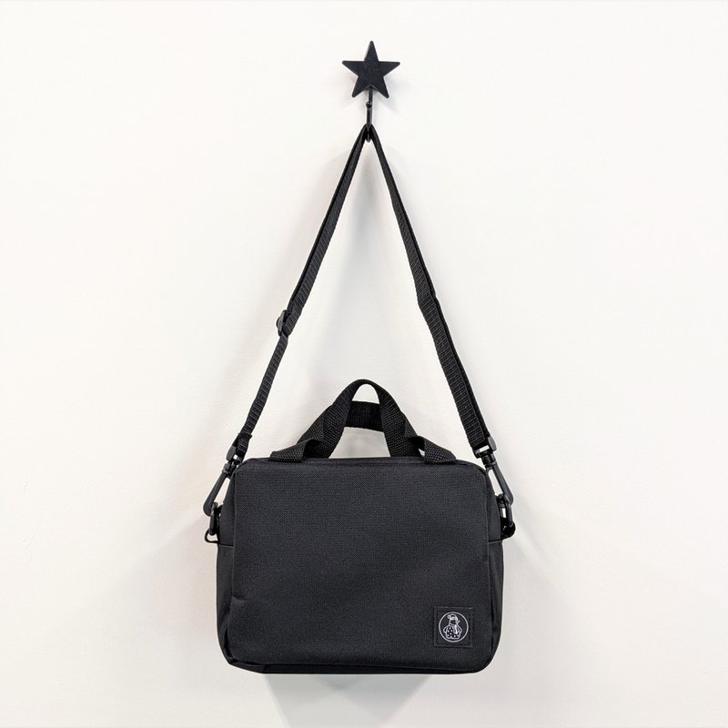 TiDi Plain Color Personality Black Square Thermal Insulation and Cold Storage Bento Bag - อื่นๆ - วัสดุกันนำ้ สีดำ