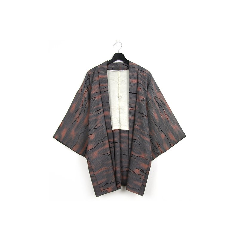 Back to Green-Japan with back feather weave/vintage kimono - เสื้อแจ็คเก็ต - ผ้าไหม 
