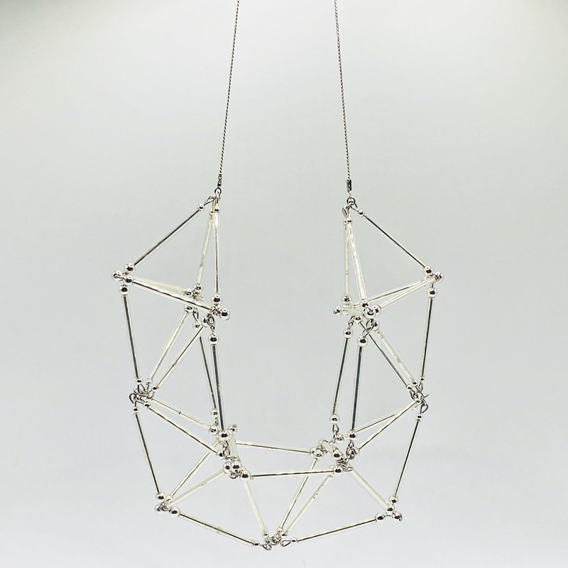 3D Huge NECKLACE【Silver】 - 項鍊 - 玻璃 銀色