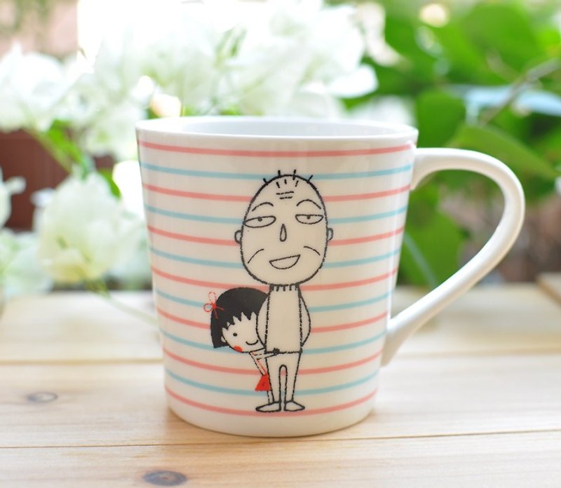 【Kato Shinji】 Chibi Maruko-chan series - Small ball and grandfather stripe mug - Mugs - Porcelain Pink