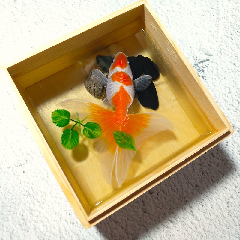 White-orange Goldfish Painting For Coffee Table, 3D Resin Painting, Resin Art - Items for Display - Resin Multicolor