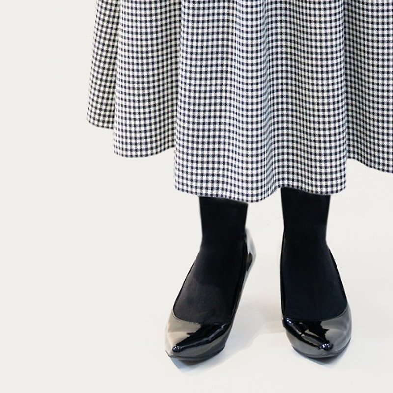 Autumn/Winter Gingham Check Black White Poly Rayon Long Skirt AGNES - กระโปรง - ผ้าฝ้าย/ผ้าลินิน สีดำ