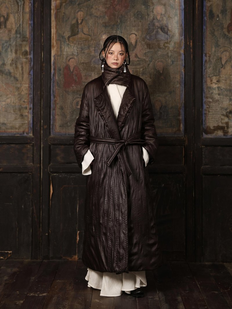 溯洄從之 / 肌理感夾棉外套 長款大衣 - 女大衣/外套 - 其他材質 