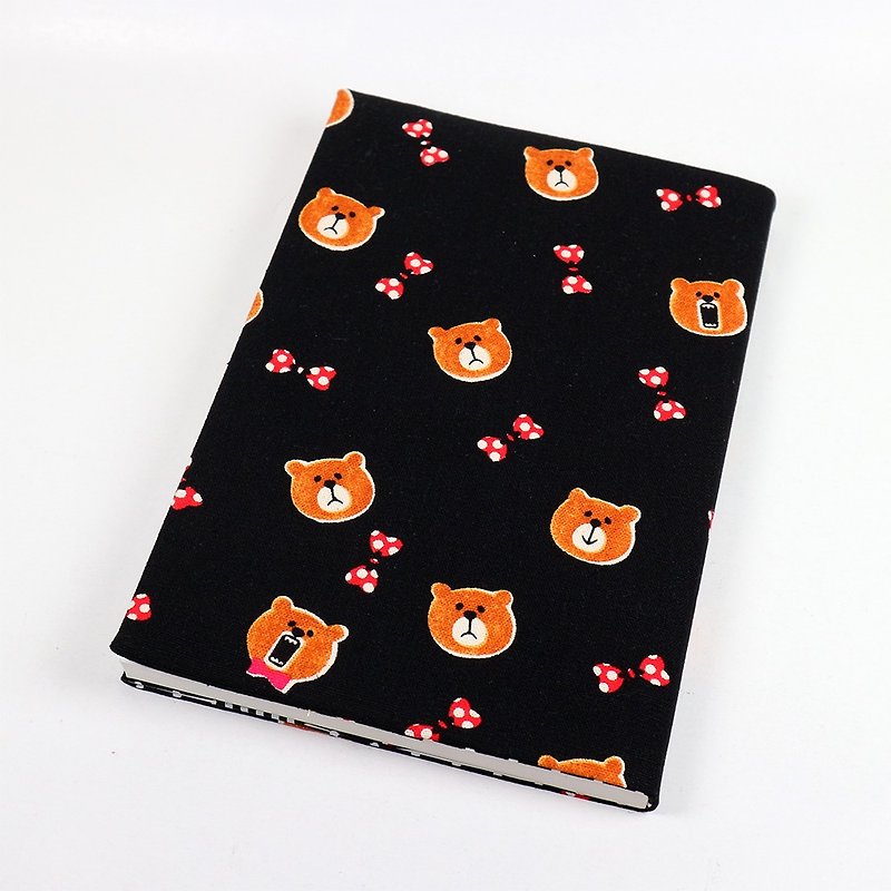 A5 Adjustable Mother's Handbook Cloth Book Cover - Bowknot Bear (Black) - ปกหนังสือ - ผ้าฝ้าย/ผ้าลินิน สีดำ
