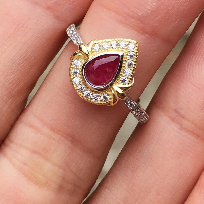 【Lost and find】Antique burnt ruby ​​drop ring - สร้อยข้อมือ - เครื่องเพชรพลอย สีแดง