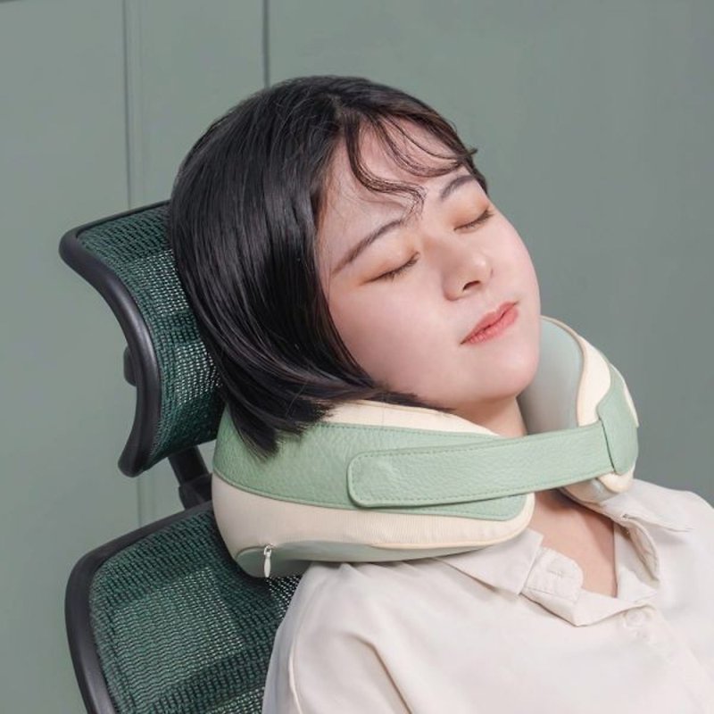 [Massage Travel Pillow] Shoulder and Neck U-shaped Massage Pillow | Taiwan 3ZeBra Neck Warm Kneading │Massage Neck Pillow - หมอนรองคอ - วัสดุอื่นๆ สีเขียว