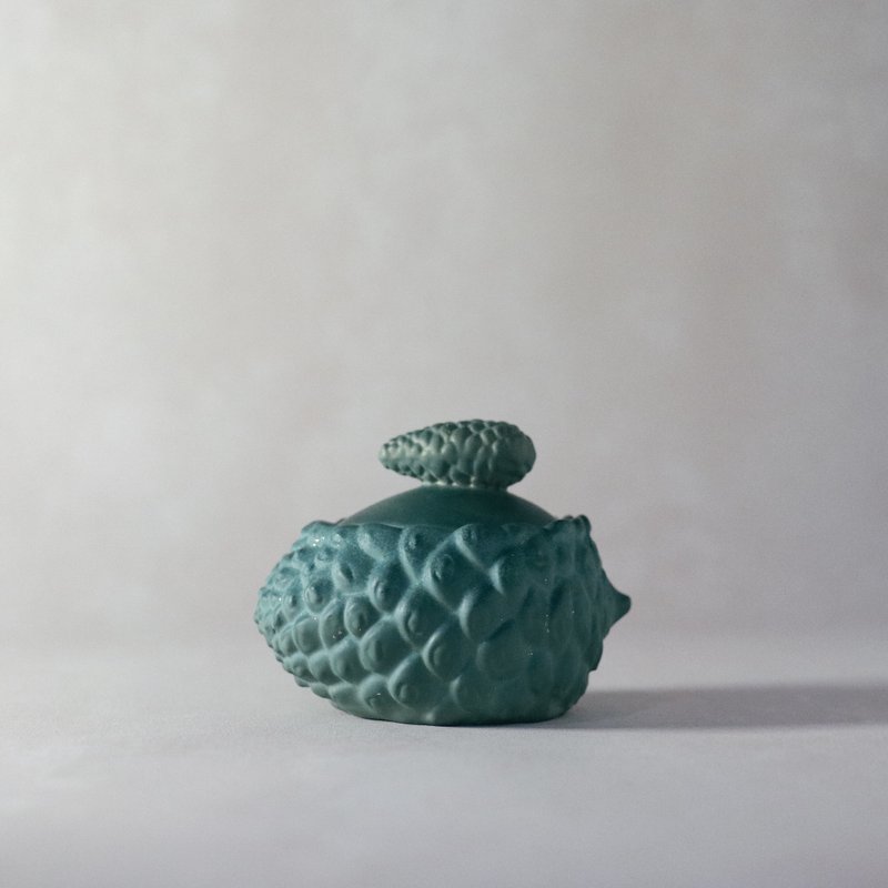 Christmas Limited Pinecone Storage Box: The Premier Choice for Cherished Gifts - Items for Display - Eco-Friendly Materials Green