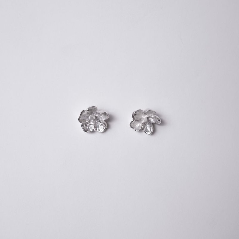 Small peach blossom earrings - ต่างหู - เงินแท้ 