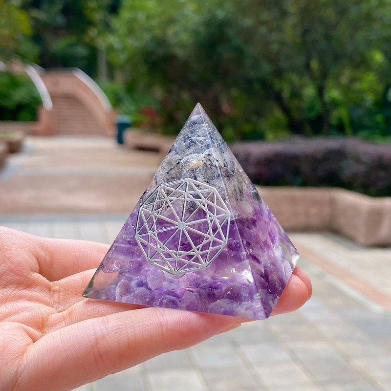 【黑髮晶+紫水晶】奧根能量塔Orgonite (6cm/5cm/4cm) - 擺飾/家飾品 - 水晶 