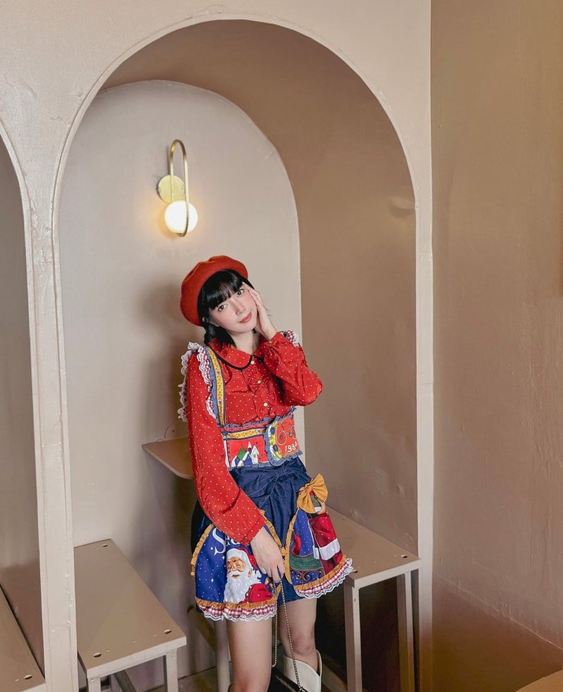 Bavaria shirt and Jolly skrit - 女上衣/長袖上衣 - 其他材質 紅色