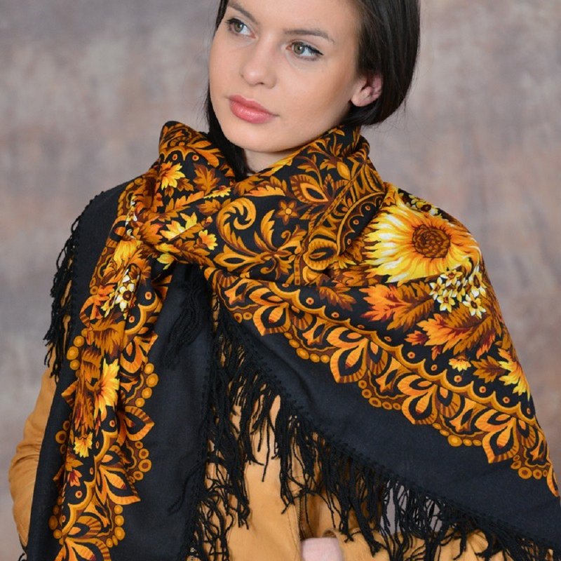 Pavlovo Posad Russian Shawl 100% Wool Scarf 125 cm, Wrap Woolen Fringe 29-18 - 絲巾 - 羊毛 黑色