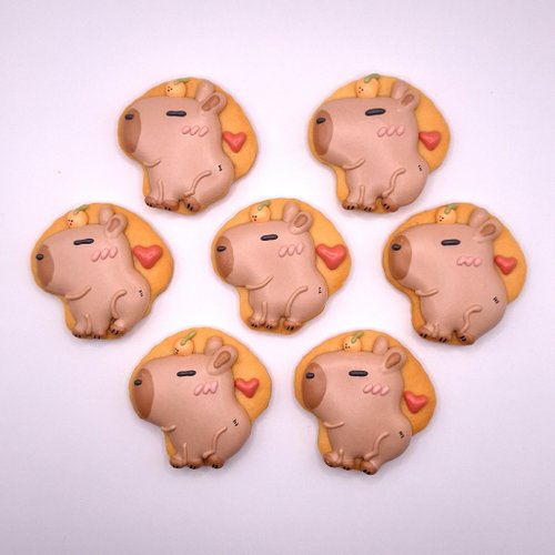 WENDY's PUFF 溫蒂泡芙×手作烘焙 【溫蒂泡芙】天然梔子花色粉糖霜餅乾-capybara水豚君款/收涎餅乾