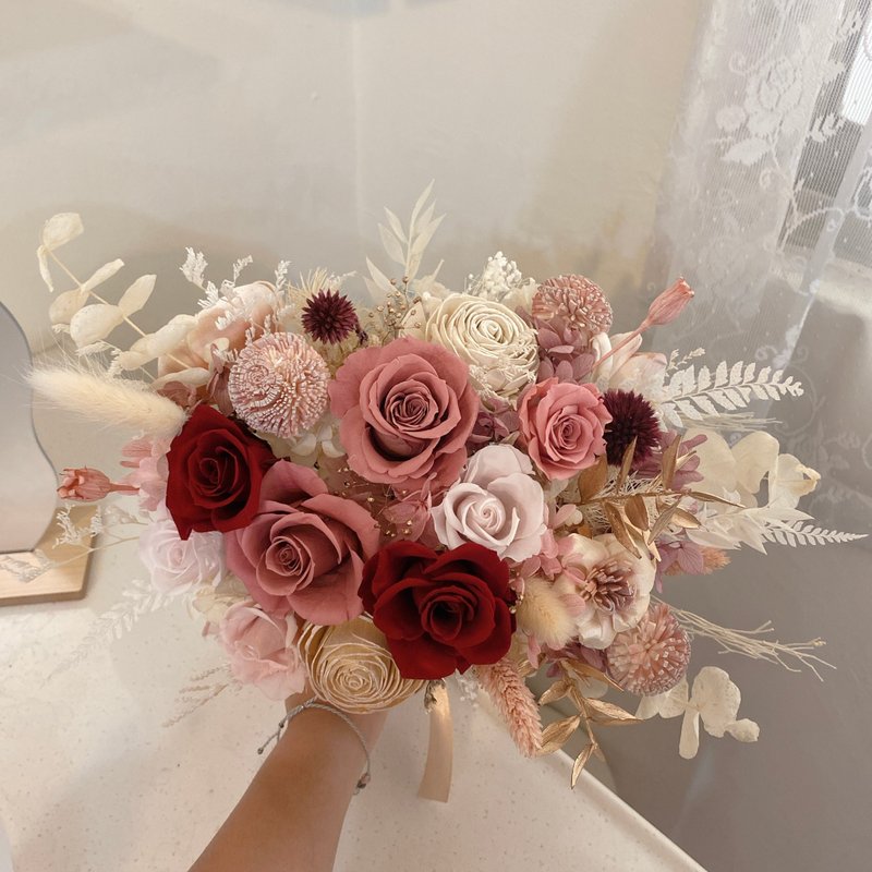 【婚禮捧花套組】-永生捧花/手腕花/胸花 婚禮捧花yuflorist - 胸花/手腕花 - 植物．花 多色