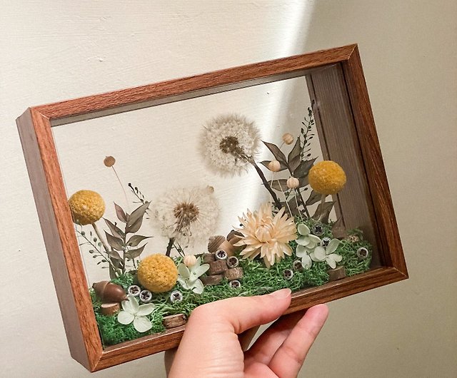 Customized High Quality Wooden 3D Shadow Box Frame DIY Dried Flowers  Picture Frame for Home Decor 4' 5' 6' - China Frame with Dried Flowers and  Photo Frame price