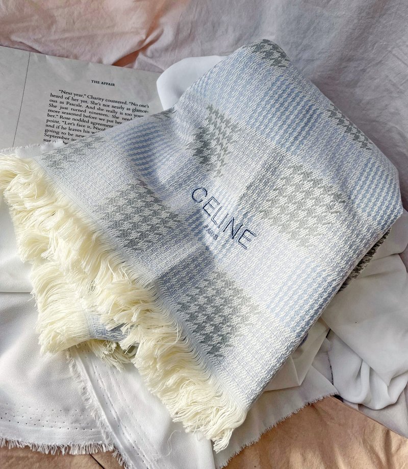 中古美品 CELINE 灰藍格紋 針織 冷頸巾圍巾領巾圍脖披肩蓋毯毛毯 - 頸巾/披肩 - 棉．麻 藍色