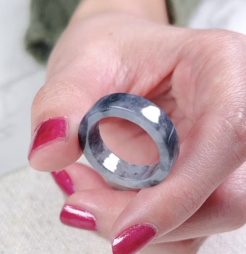 瓔珞珠寶盒 E.L.Jewelry Box 冰種烏雞翡翠角戒戒指戒圈 | 國際14圍 | 天然緬甸玉翡翠A貨
