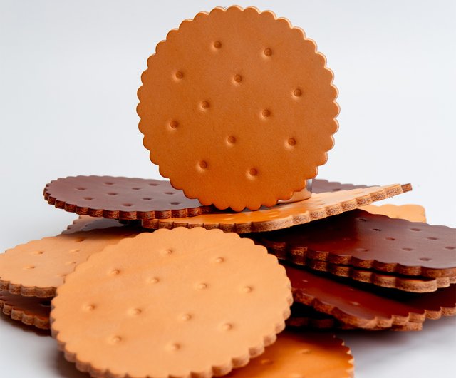 GOURTURE - 極厚レザーの定番手作りクッキーコースター【2枚】結婚祝い