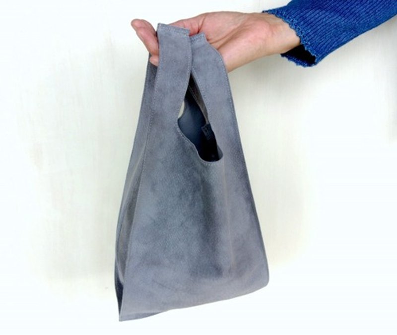 Pinkoi Proxy Purchase - A slightly luxurious everyday side bag in pigskin suede (M) grey - Handbags & Totes - Genuine Leather 