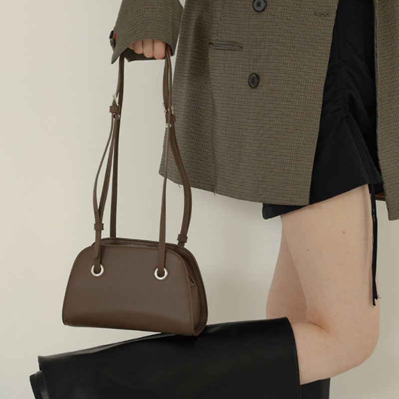 韓國製 Plain MINI Vegan Leather 單肩包包 (ASH BROWN) - 側背包/斜孭袋 - 環保材質 
