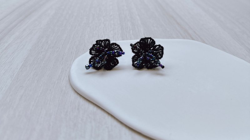 Embroidered Hibiscus Earrings - Black - Earrings & Clip-ons - Silver Black