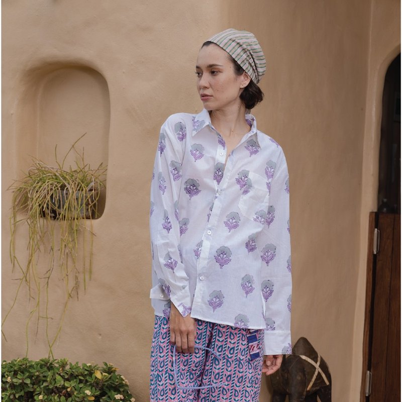 LAVENDER DAILY SHIRT - เสื้อเชิ้ตผู้หญิง - ผ้าฝ้าย/ผ้าลินิน สีม่วง