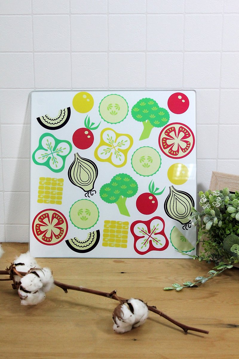 British imports Rayware Fruits and Vegetables Full of Totem Glass Cutting Board/Placemat/Insulation Pad-Spot - Cookware - Glass Green