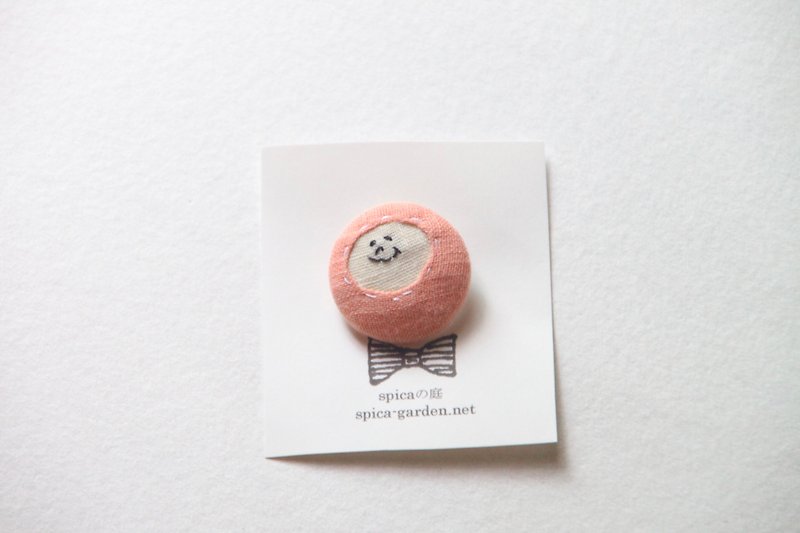 Facial embroidery  A brooch  A covered button  pink - Brooches - Cotton & Hemp Pink