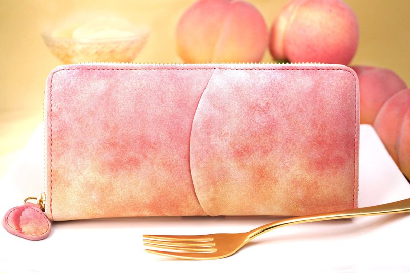 Round zipper wallet with peach texture Made of cowhide - กระเป๋าสตางค์ - หนังแท้ สึชมพู