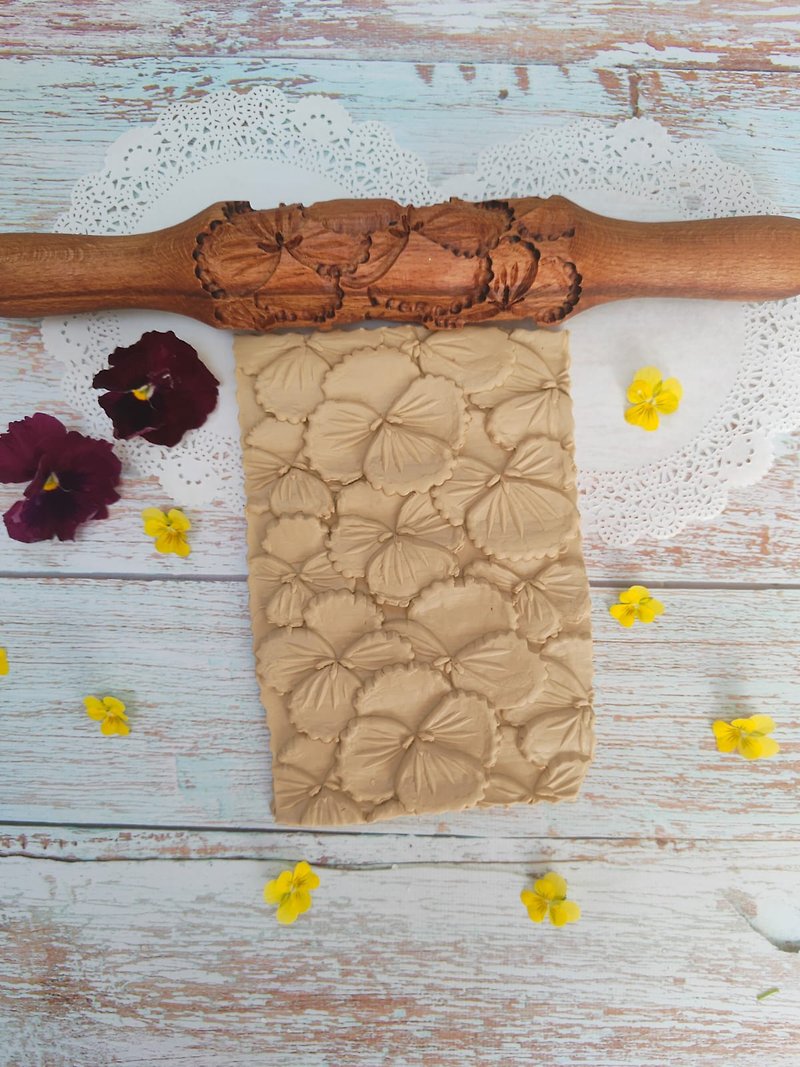 Rolling pin, wooden rolling pin ,cookie stamp flower rolling pin embossed engrav - Kitchen Appliances - Wood Brown