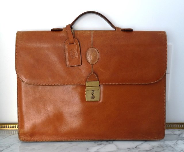 【美品】ルタヌア 2way オールレザー ブリーフケース ブラウン 通勤 ロゴ 美品】ルタヌア 2way オールレザー ブリーフケース ブラウン