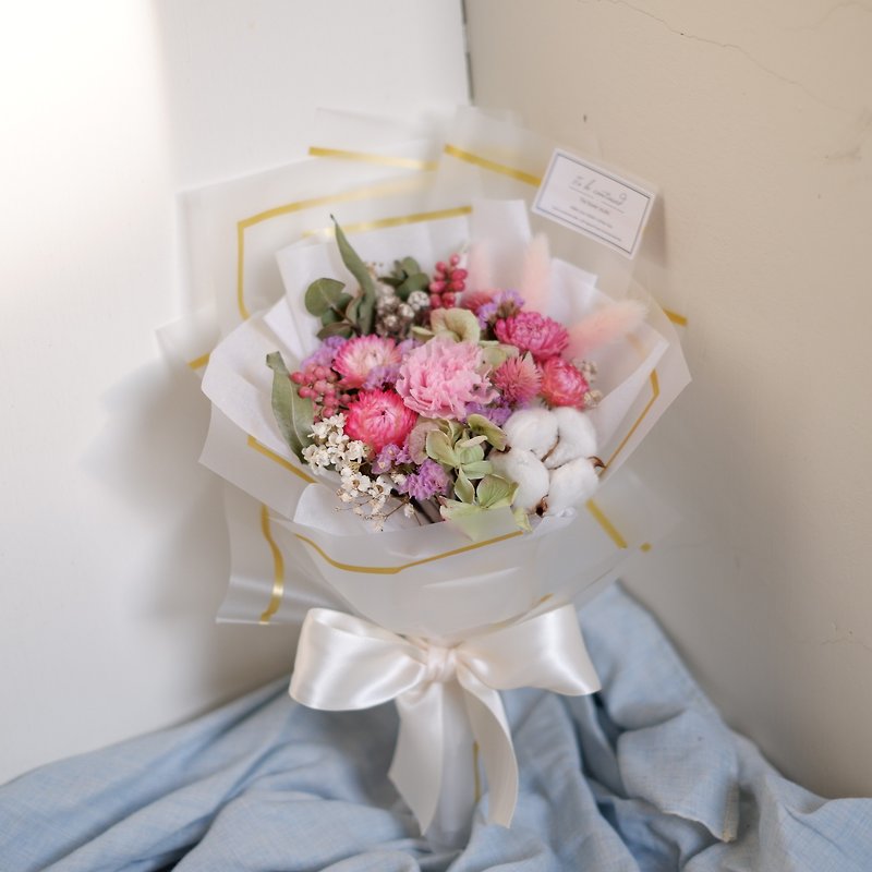 To Be Continued | Mother's Day Limited White Pink Carnation Dry Flower Eternal Flower Romantic Korean Bouquet (Underset Carnation Edition) - Other - Plants & Flowers Pink