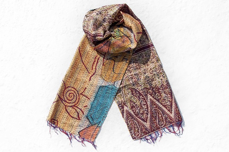 ハンドステッチシルクスカーフ/シルク刺繍スカーフ/インドシルク刺繍スカーフ - 南アメリカナスカルライン - スカーフ - シルク・絹 多色
