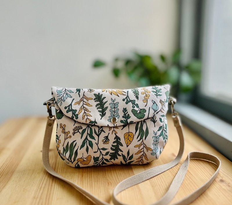 The fresh and natural plant and flower printed cotton bag can be carried by hand or cross-body - Messenger Bags & Sling Bags - Cotton & Hemp Multicolor