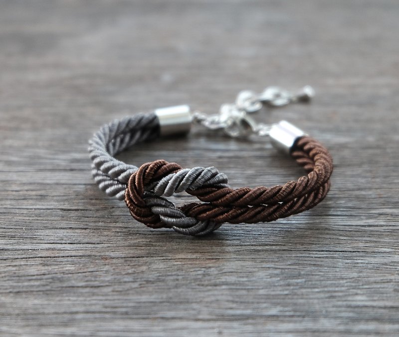 Charcoal & Chocolate knot rope bracelet - สร้อยข้อมือ - เส้นใยสังเคราะห์ สีนำ้ตาล