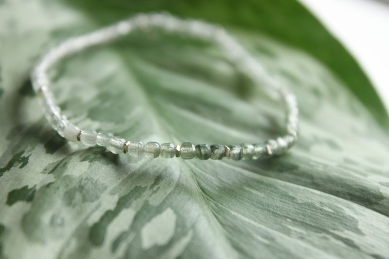 [Sterling Silver Elastic Bracelet] Green Hair Crystal / Fragmented Silver Piece / Designer Silver Goods - Bracelets - Sterling Silver Green