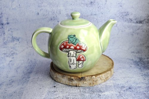 Amanita mushroom teapot 735ml, handmade ceramic kettle 25oz