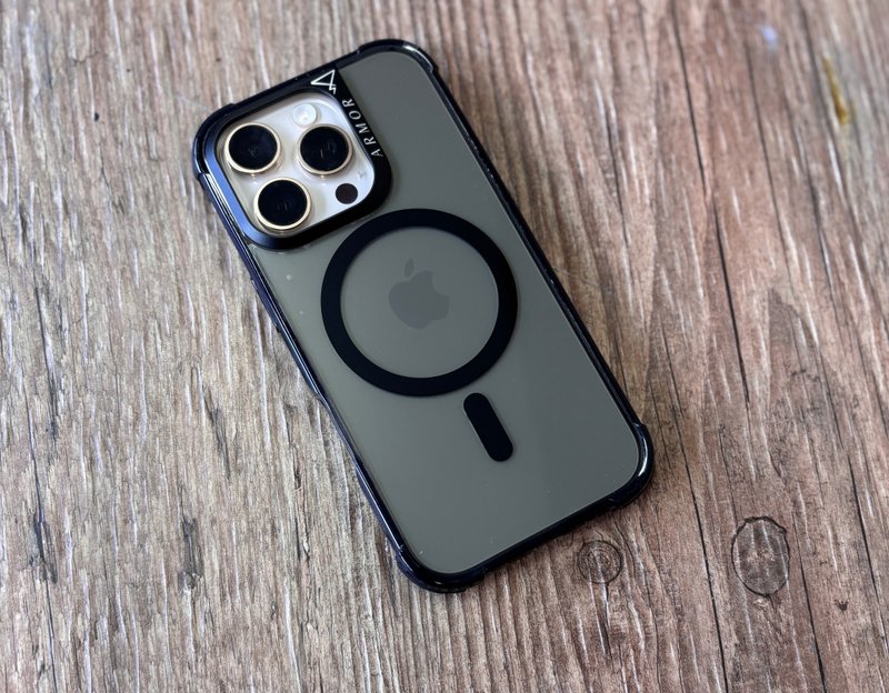 ARMOR iPhone16 系列SignaturePRE 磁吸電話保護殼_透明黑/黑條 - 手機殼/手機套 - 其他材質 