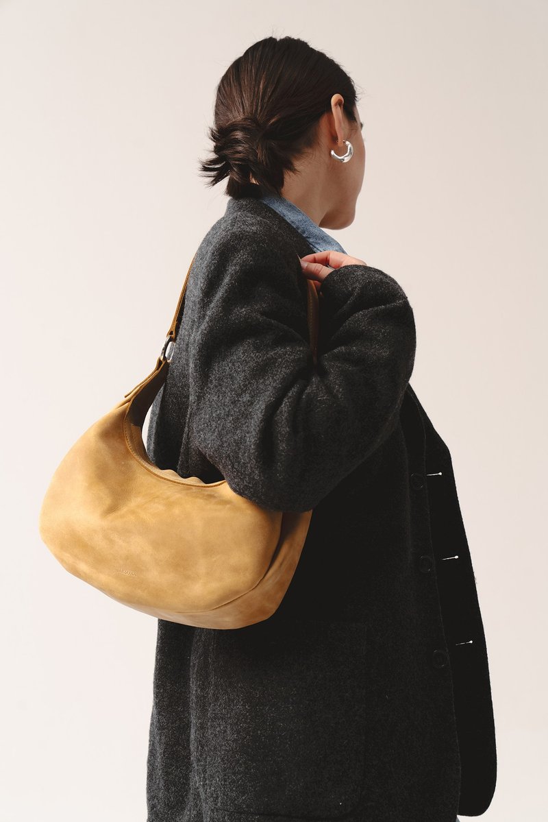 Leather Saddle Bag – Hedera | Convertible Shoulder & Crossbody Bag | Handmade - 手提包/手提袋 - 真皮 黃色