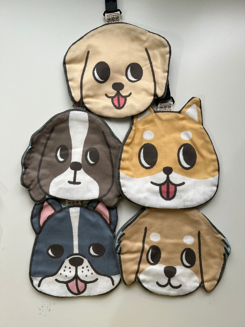 Patchwork. Handmade - Cute dog handkerchief - ผ้ากันเปื้อน - ผ้าฝ้าย/ผ้าลินิน หลากหลายสี