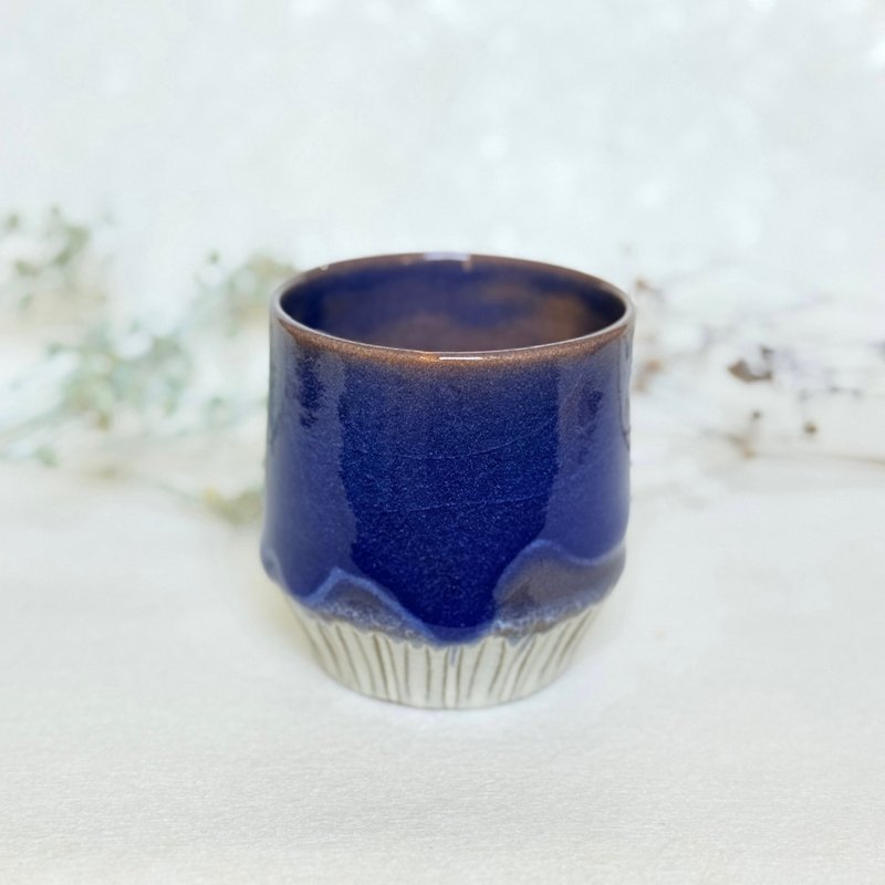 福利品。琉璃鈷藍。盆栽 陶盆 有孔花盆 手工陶器 教師節禮物 - 盆栽/植栽 - 陶 多色