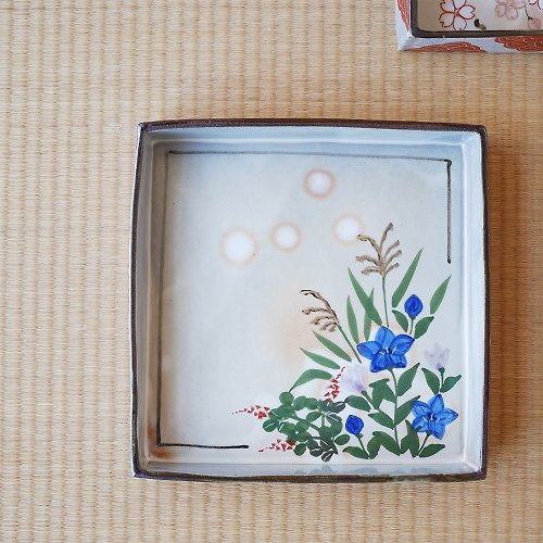 東京食器 - 讓你的料理變漂亮 吉祥秋草點心方盤 /俊山窯/蛋糕盤