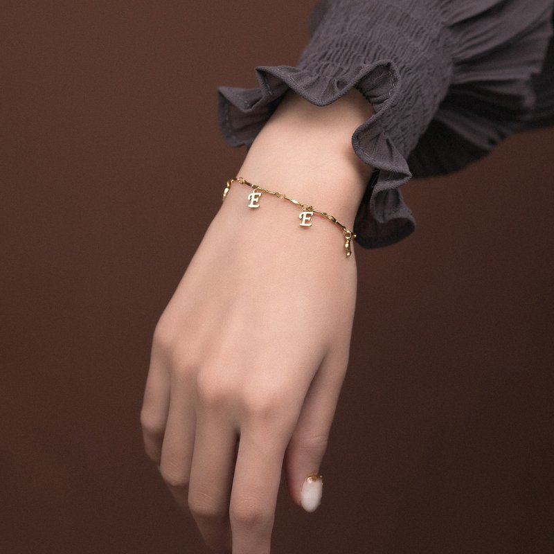 客製化英文字母手鍊 - 手鍊/手環 - 銅/黃銅 金色