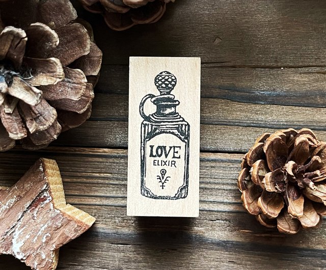 no32-34 ドリームズカムトゥルー香水瓶手描きヴィンテージスタンプ