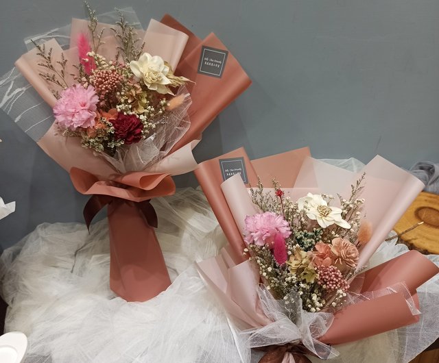 Korean bouquet-single carnation bouquet Immortal graduation