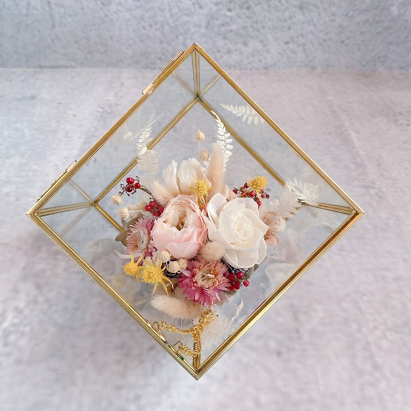 Stereo Square Glass Preserved Flower Box|Dried Flowers|No Withered Flowers|Valentine's Day|Gifts|Customization - ช่อดอกไม้แห้ง - พืช/ดอกไม้ หลากหลายสี