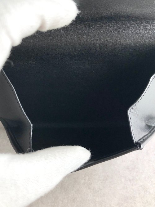 日本直送 名牌中古包 】Cartier カルティエ 財布 ブラック
